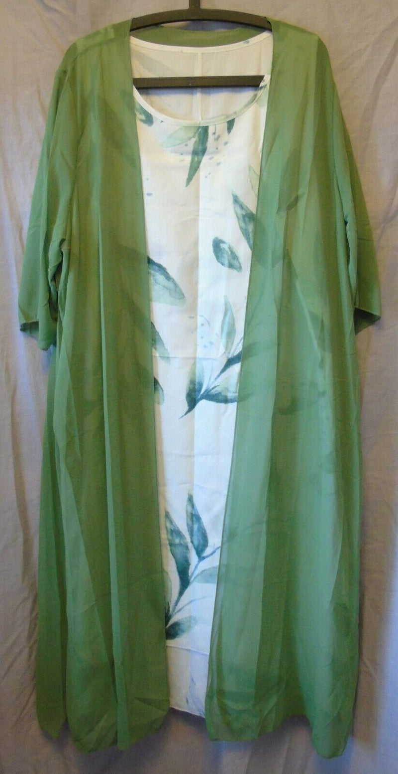 Green White 2-Piece Chemise Robe Gown Set Size 22 3XL Shein Curve