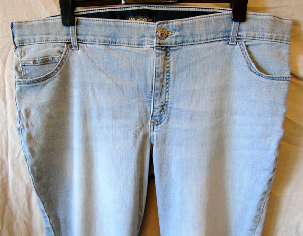 Light Blue Jeans Size 24 Lee 44"W 30"L